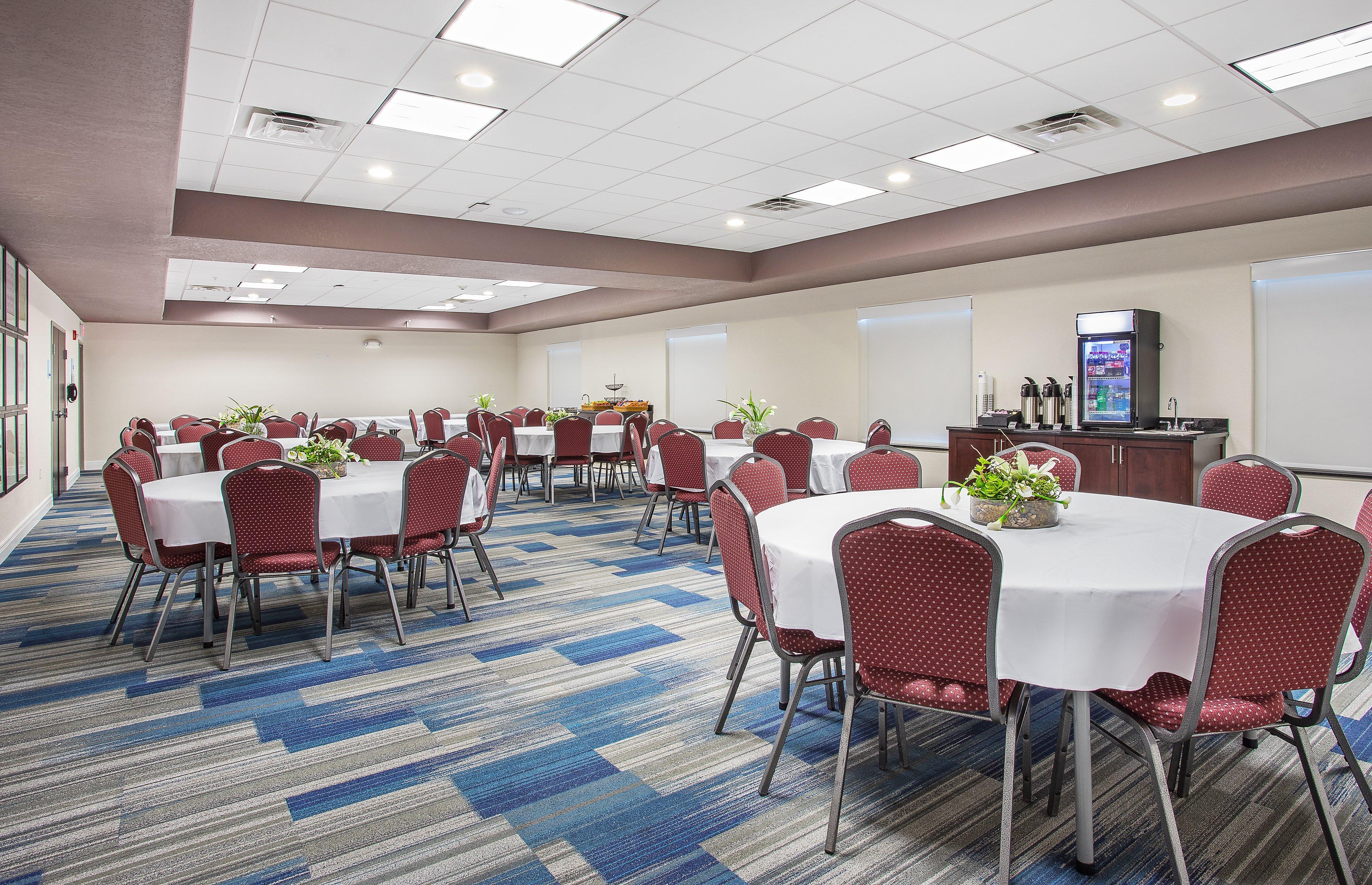 Holiday Inn Express Hotel & Suites Glasgow By Ihg Ngoại thất bức ảnh