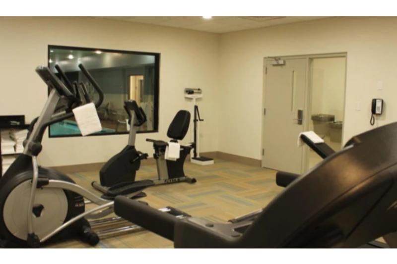 Holiday Inn Express Hotel & Suites Glasgow By Ihg Ngoại thất bức ảnh