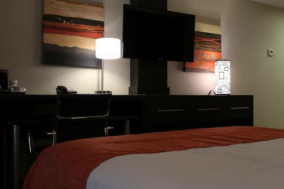 Holiday Inn Express Hotel & Suites Glasgow By Ihg Ngoại thất bức ảnh
