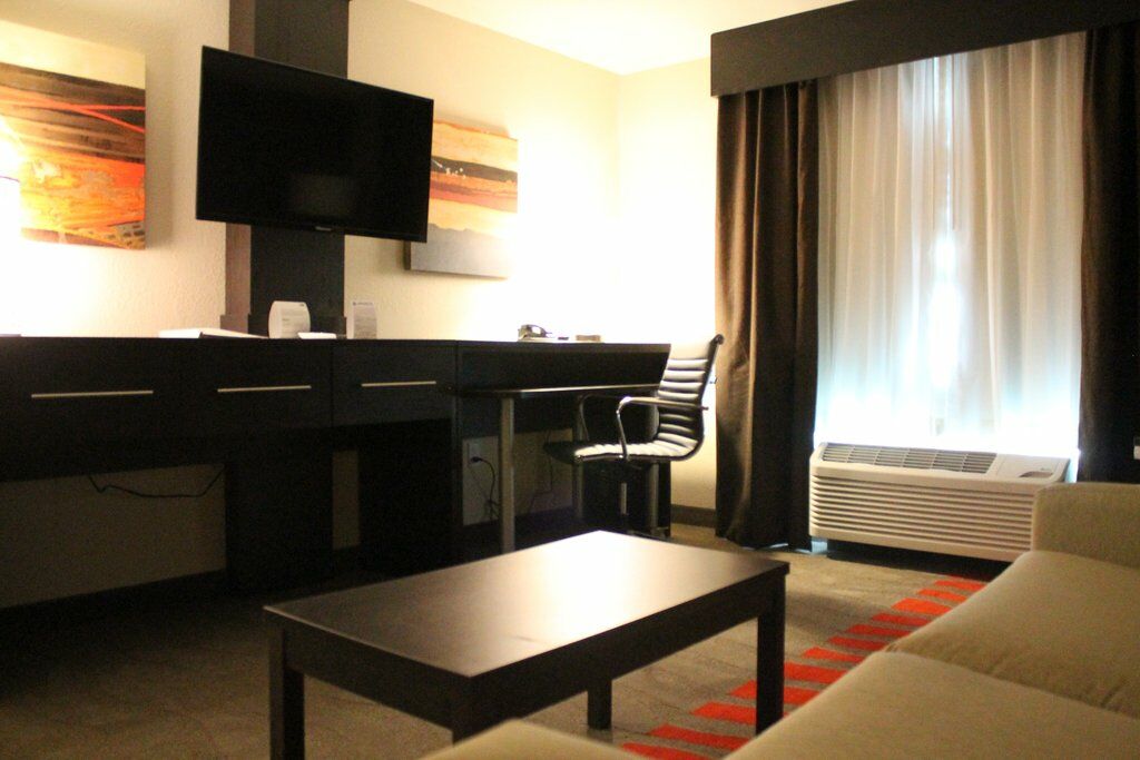 Holiday Inn Express Hotel & Suites Glasgow By Ihg Ngoại thất bức ảnh